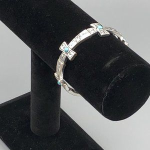 💐2/$15NWOT Silver Turquoise Cross Stretch Bracele